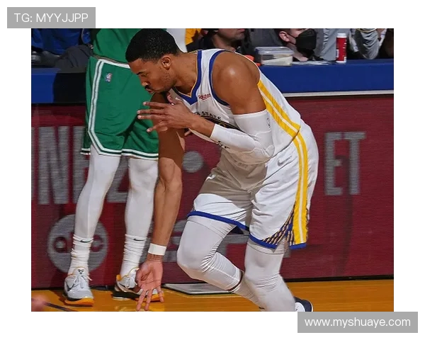 广州篮球队包夹战术解析与应用探讨全方位提升防守效率